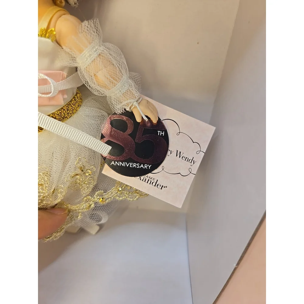 Limited Madame Alexander 8